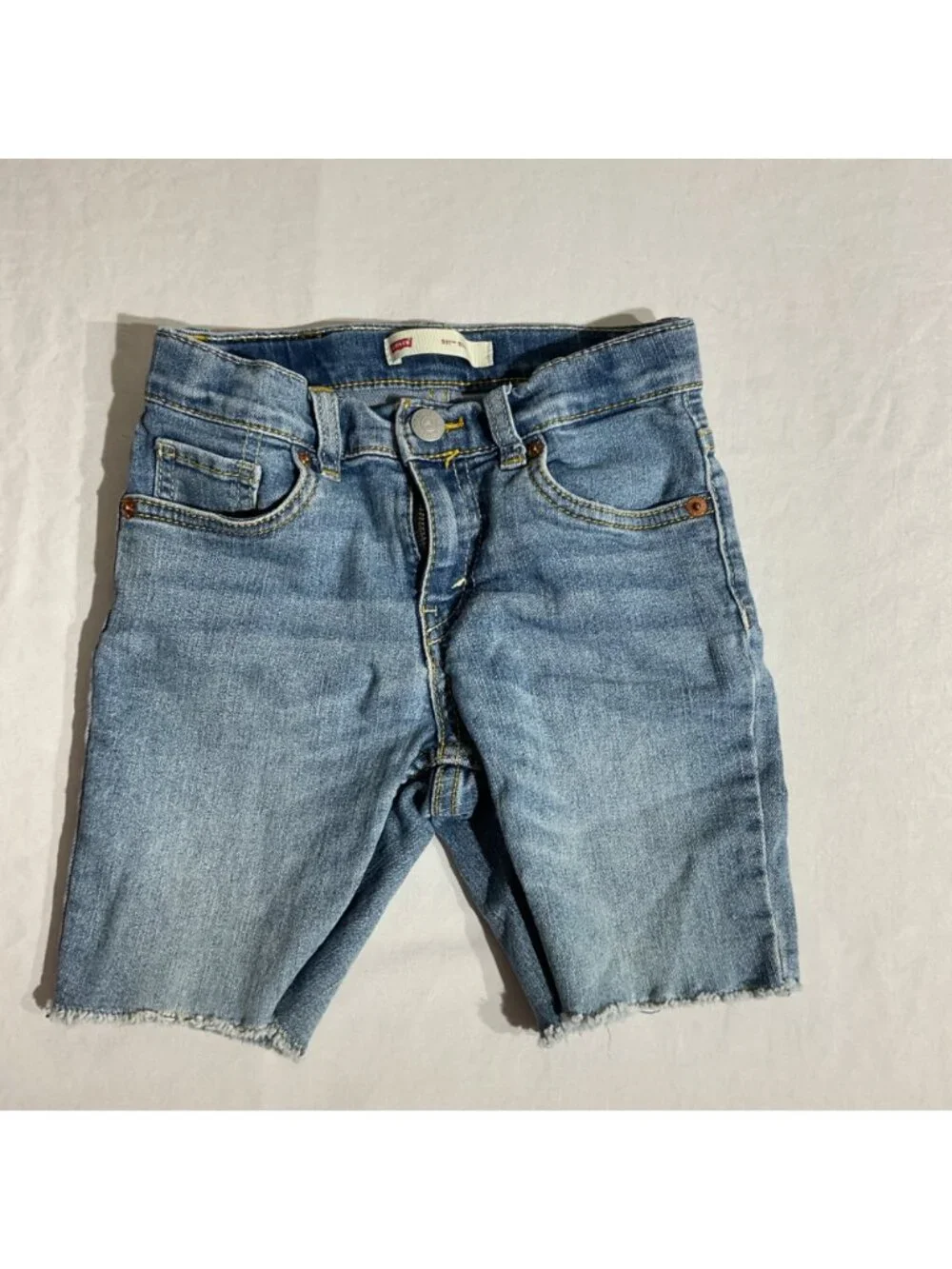 Levis Kids Distressed Light Blue Slim Denim Shorts Adjustable Waist size 5 and 6